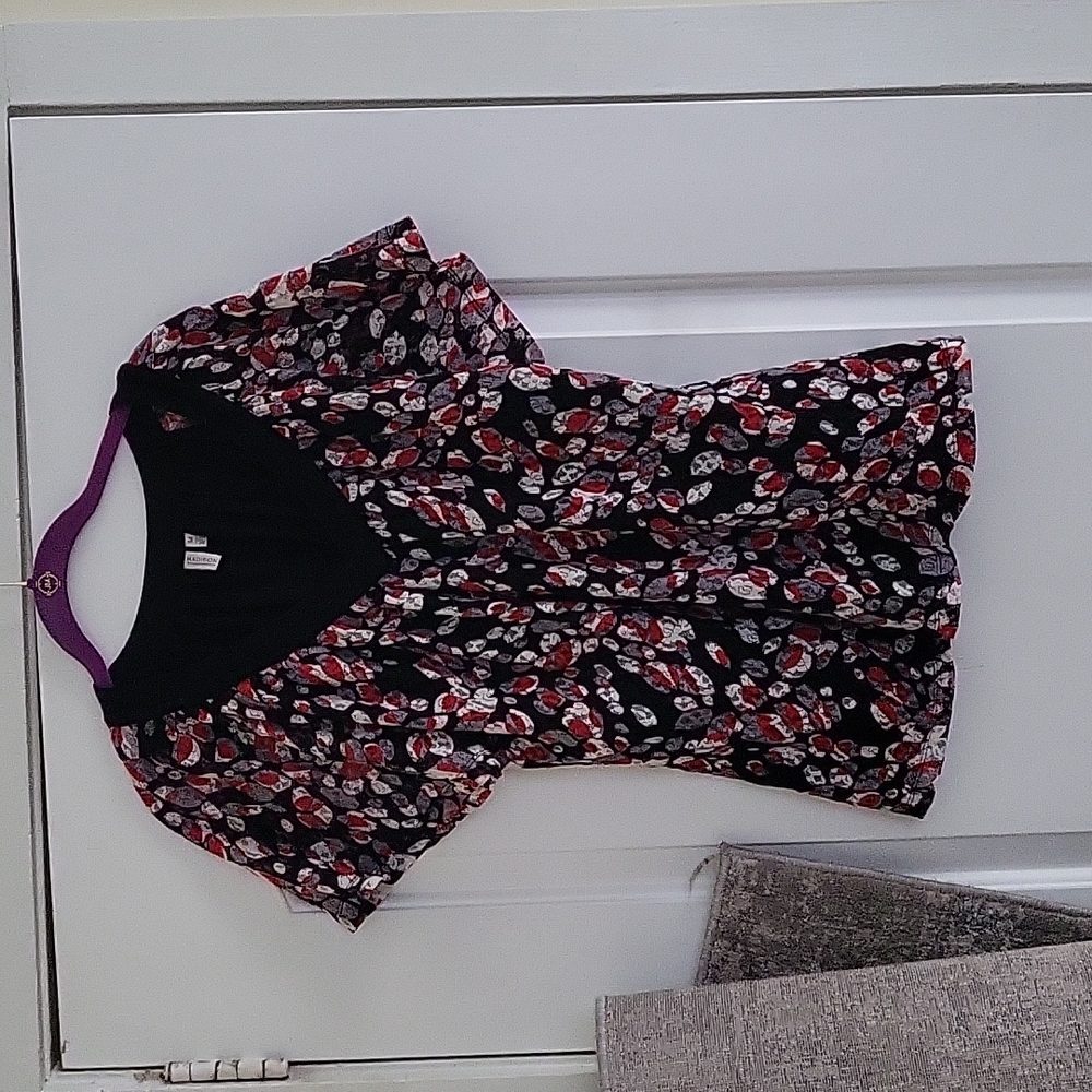 Madison, size medium, red, black, and white, short sleeve blousse